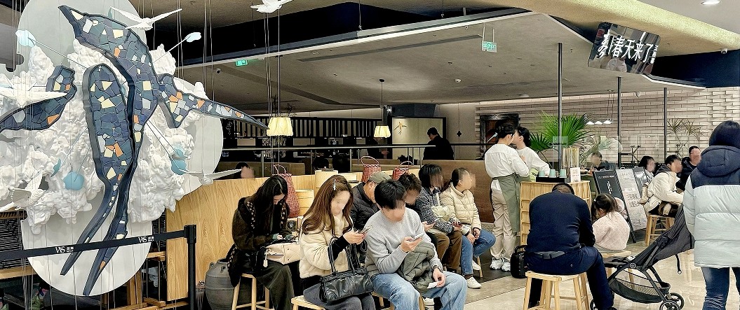 2025年新开首店267家 CA88手机登录集团领跑湖北首发经济